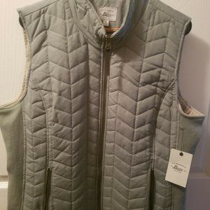 women vest XL, color dried Basil (Light green)